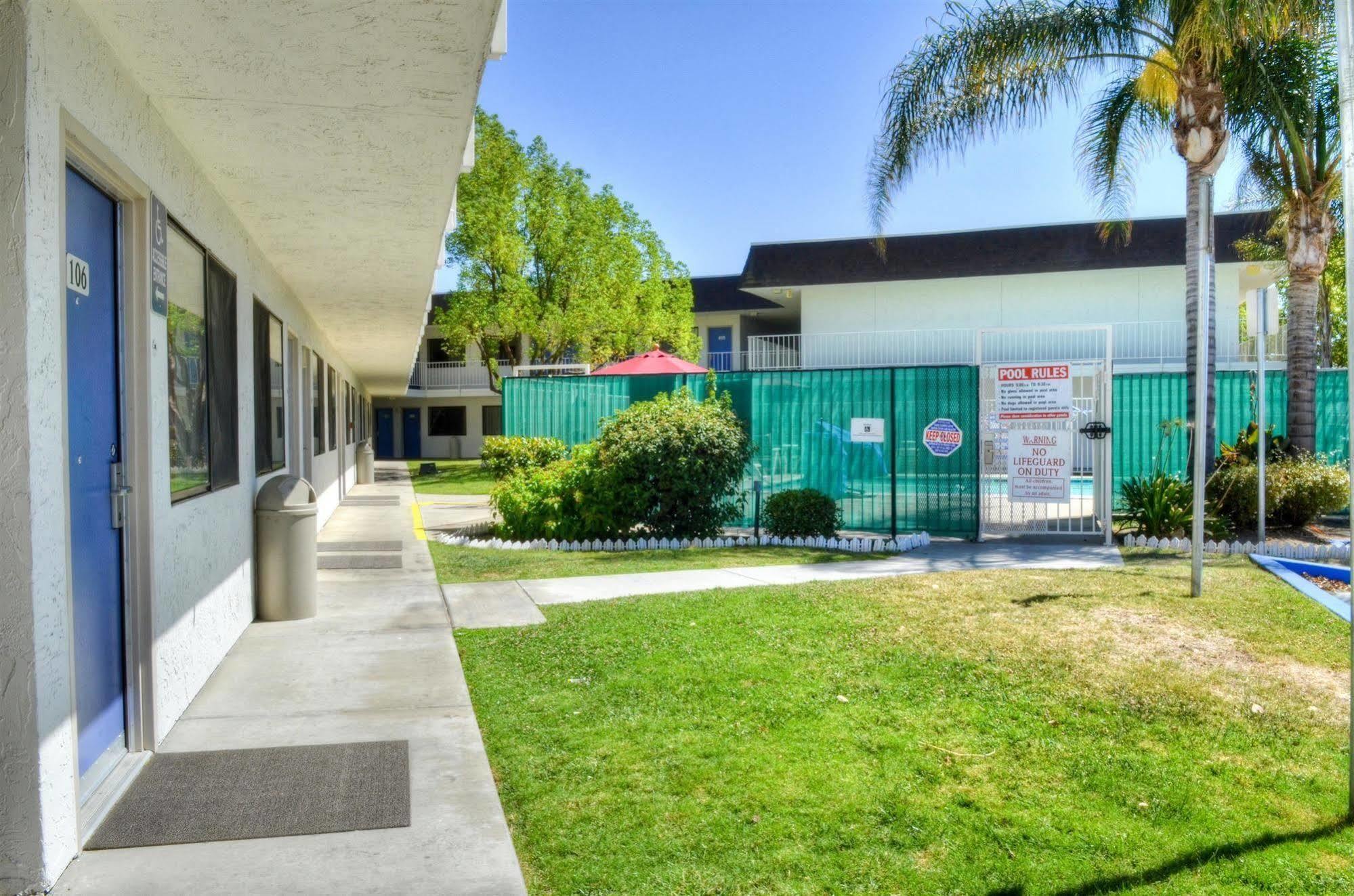 Motel 6-Santa Nella, Ca - Los Banos - Interstate 5 Buitenkant foto